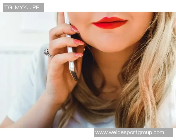 KD谈母亲不催生女主持幽默表示想成为他妈妈的那种类型